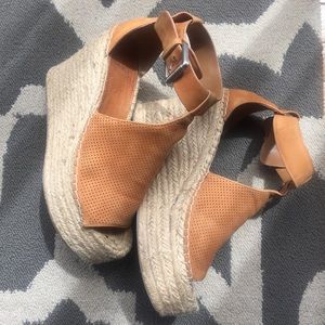 Marc Fisher platform espadrilles